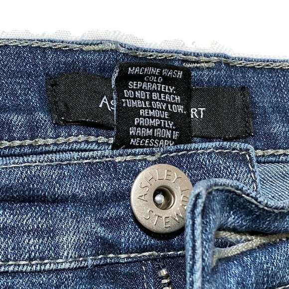 ASHLEY STEWART VINTAGE STRAIGHT LEG JEANS SIZE 14 - Picture 6 of 7